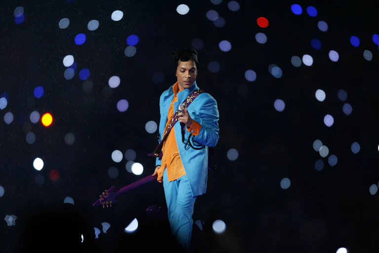 Prince performing during 2007 Superbowl performance