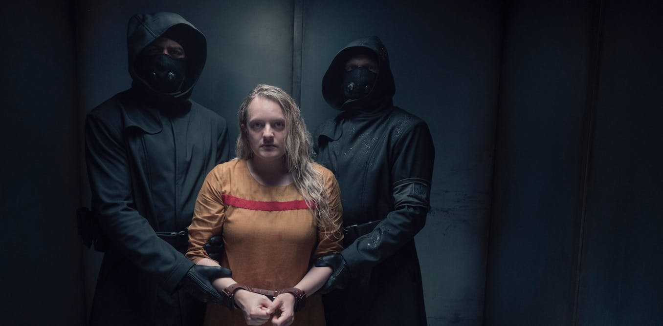 Nude serena joy Yvonne Strahovski