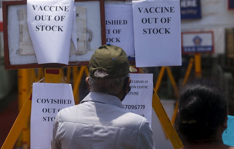 Vaccine shortage notice in Mumbai