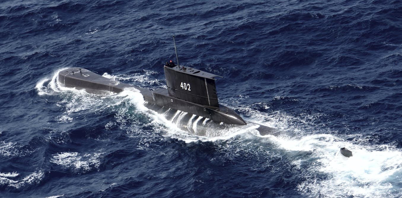 KRI Nanggala-402 ditemukan: apa yang kemungkinan terjadi pada kapal selam itu di saat-saat terakhirnya?