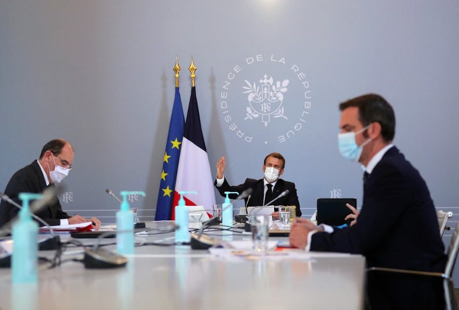Jean Castex, Emmanuel Macron et Olivier Véran en réunion. 