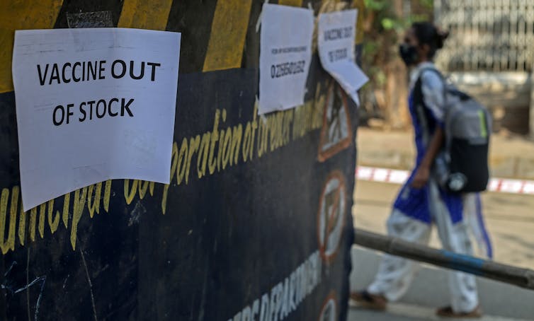 A notice at an Indian vaccination centre, saying that it is out of stock