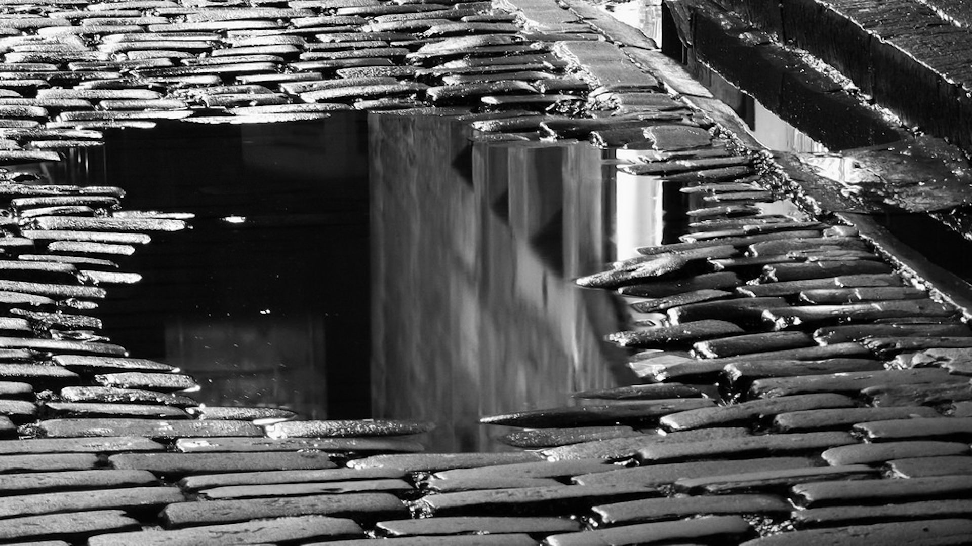 Explainer what are dark pools?