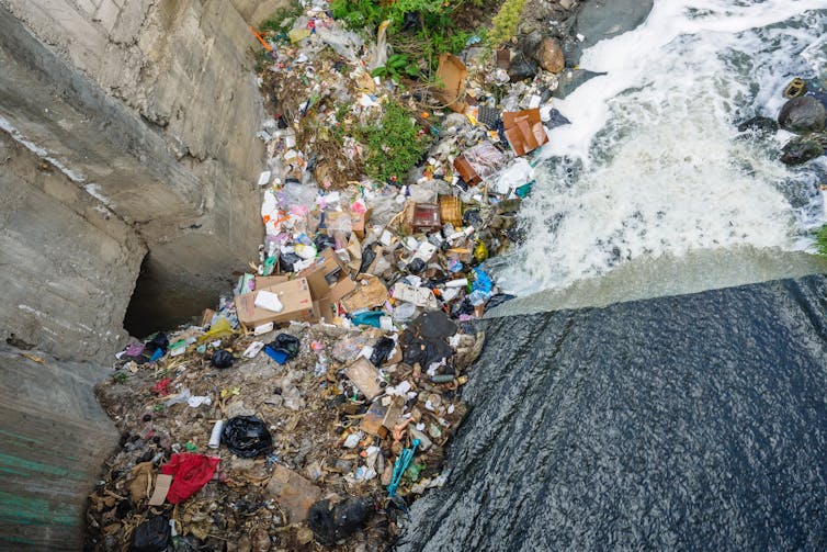 rubbish in waterway