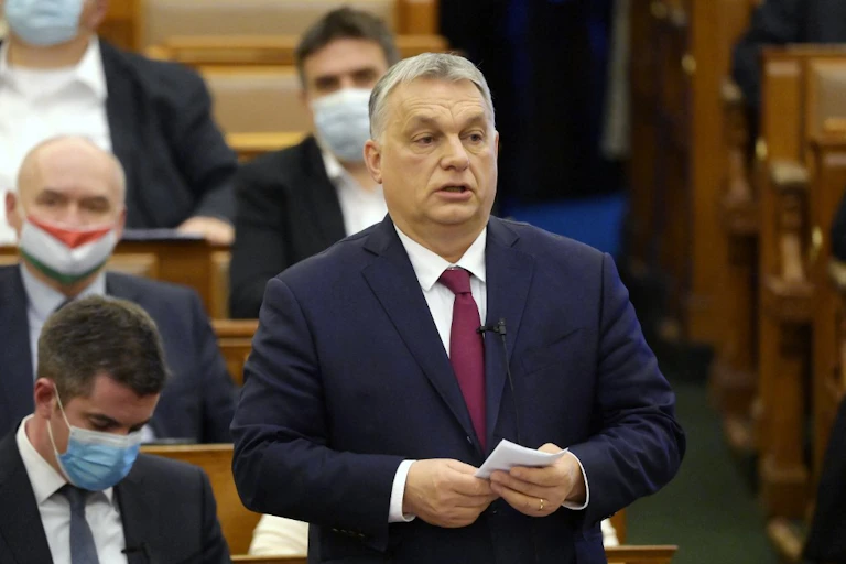 Le premier ministre hongrois Viktor Orban lors d'un discours au Parlement le 15 février 2021.