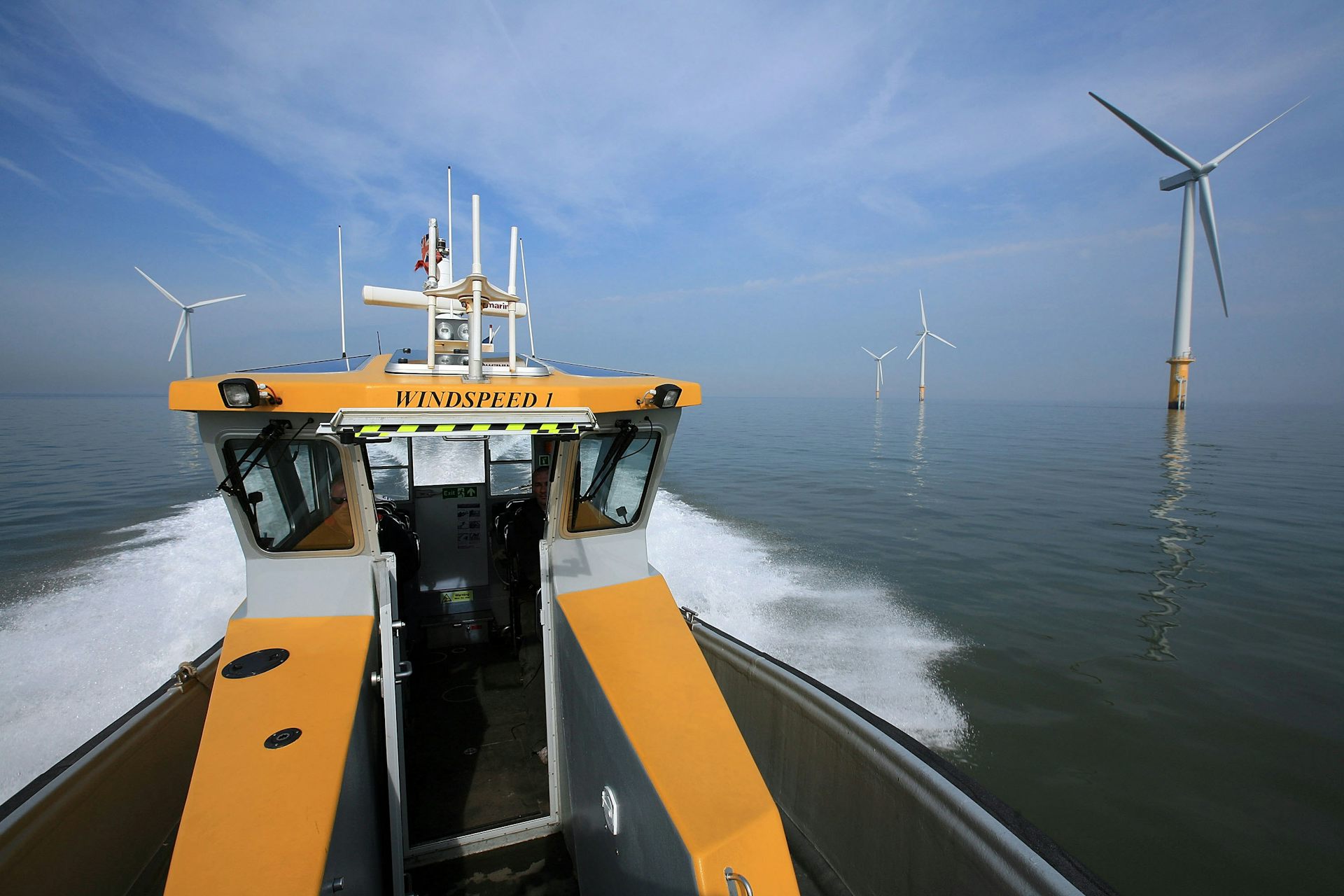 US approves its first big offshore wind farm, near Martha's