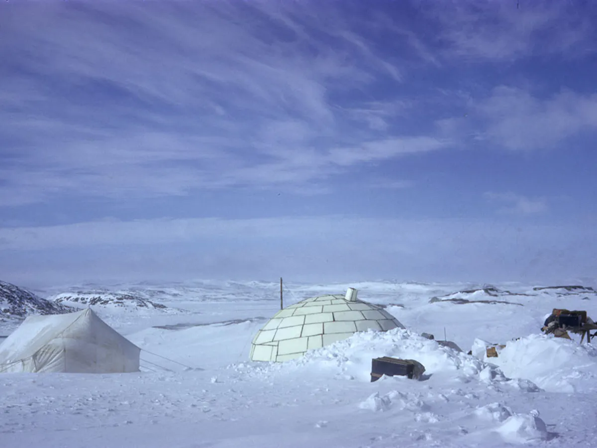 Window Inuit Inside Inuit Homes