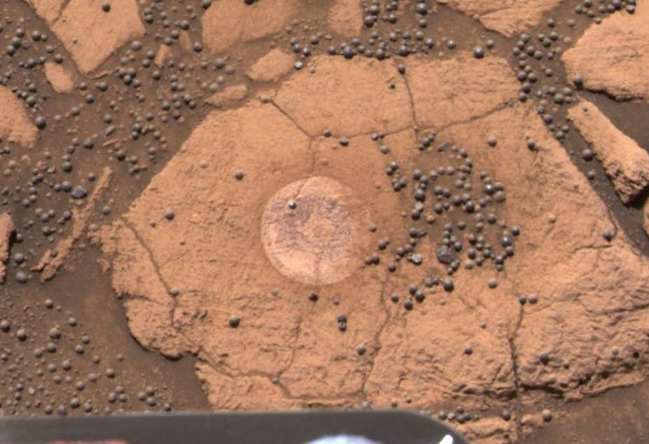 Image of the mushroom-like structures on Mars.