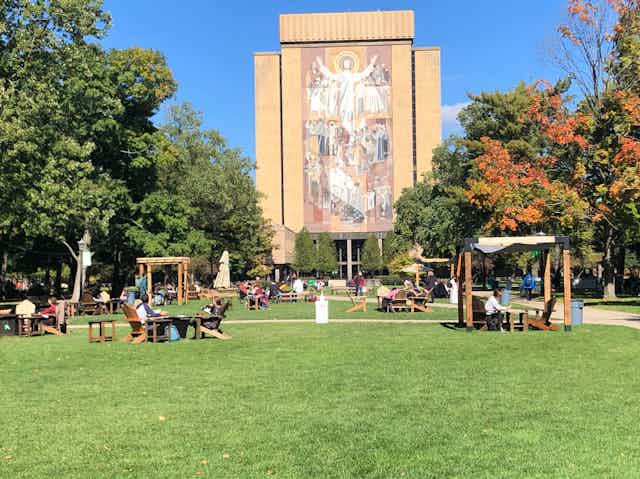 Students outdoors on University of Notre Dame campus