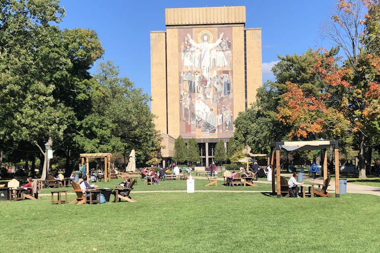 Students outdoors on University of Notre Dame campus