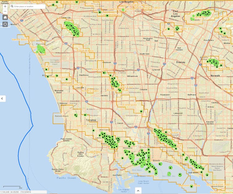 Map showing active well sites.