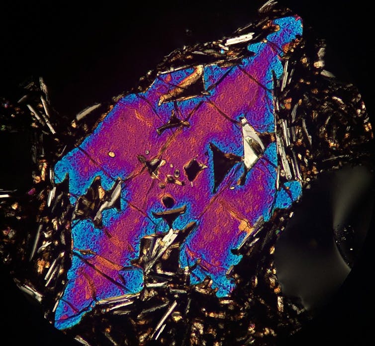 the stunning crystals revealing deep secrets about Australian volcanoes