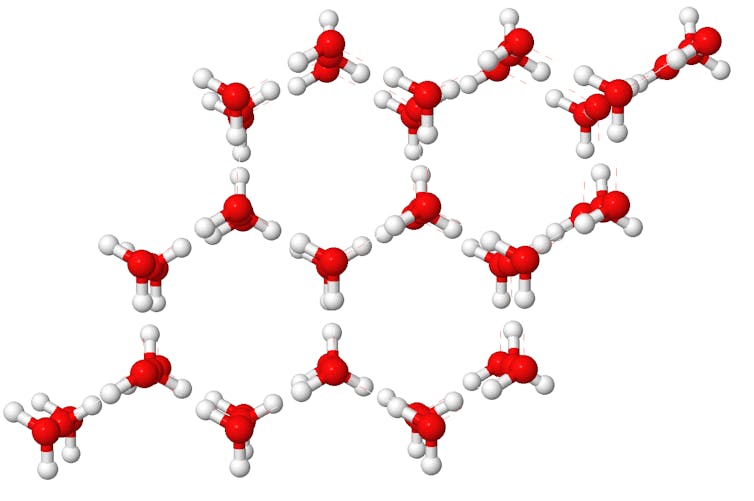 A hexagonal pattern of bonded spheres