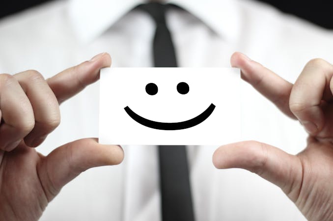 ¿Es usted feliz en el trabajo? Estos son los requisitos que su empresa debería cumplir