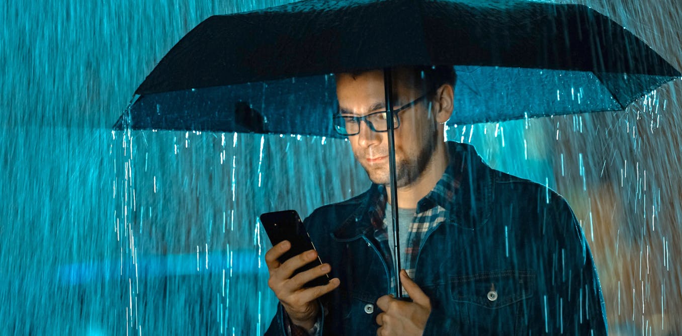How rain, wind, heat and other heavy weather can affect your internet connection