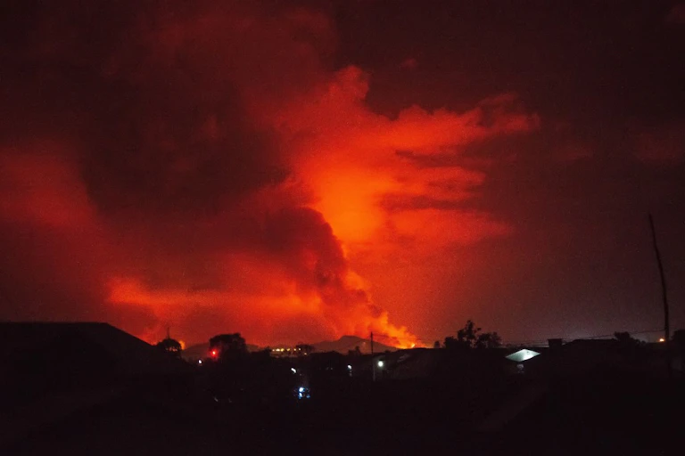 Volcan en éruption