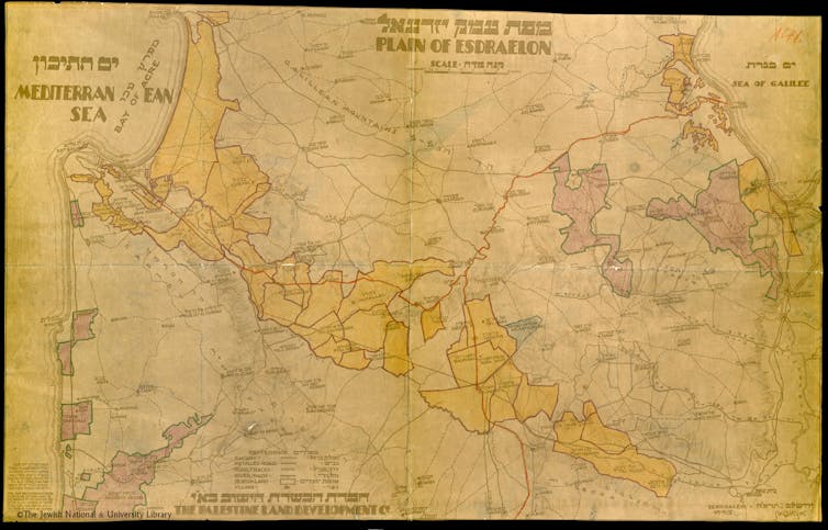 A map shows the areas of Jewish land holdings in Palestine in 1925
