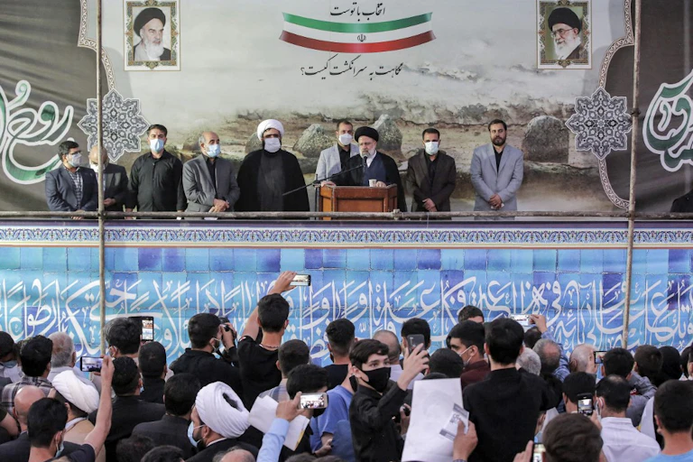 Ebrahim Raisi en meeting