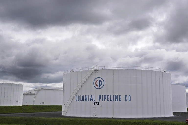 Storage tanks with COLONIAL PIPELINE CO written on them