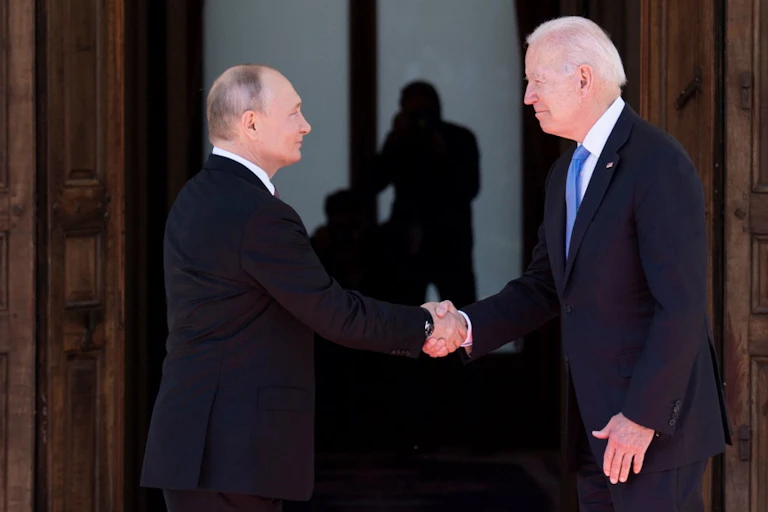 Vladimir Poutine et Joe Biden