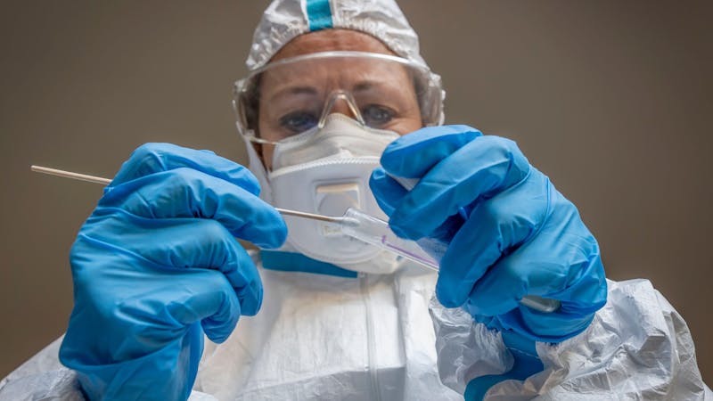 Variante de Nepal: lo que sabemos hasta ahora Variante de Nepal: lo que sabemos hasta ahora