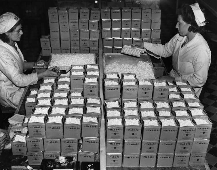 Pill production in 1944 U.S. factory