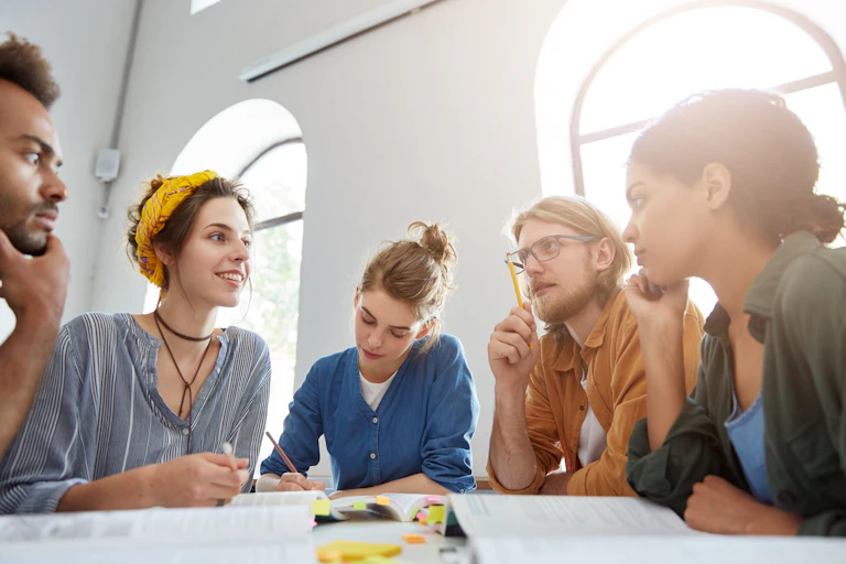 Group of university students having a discussion.