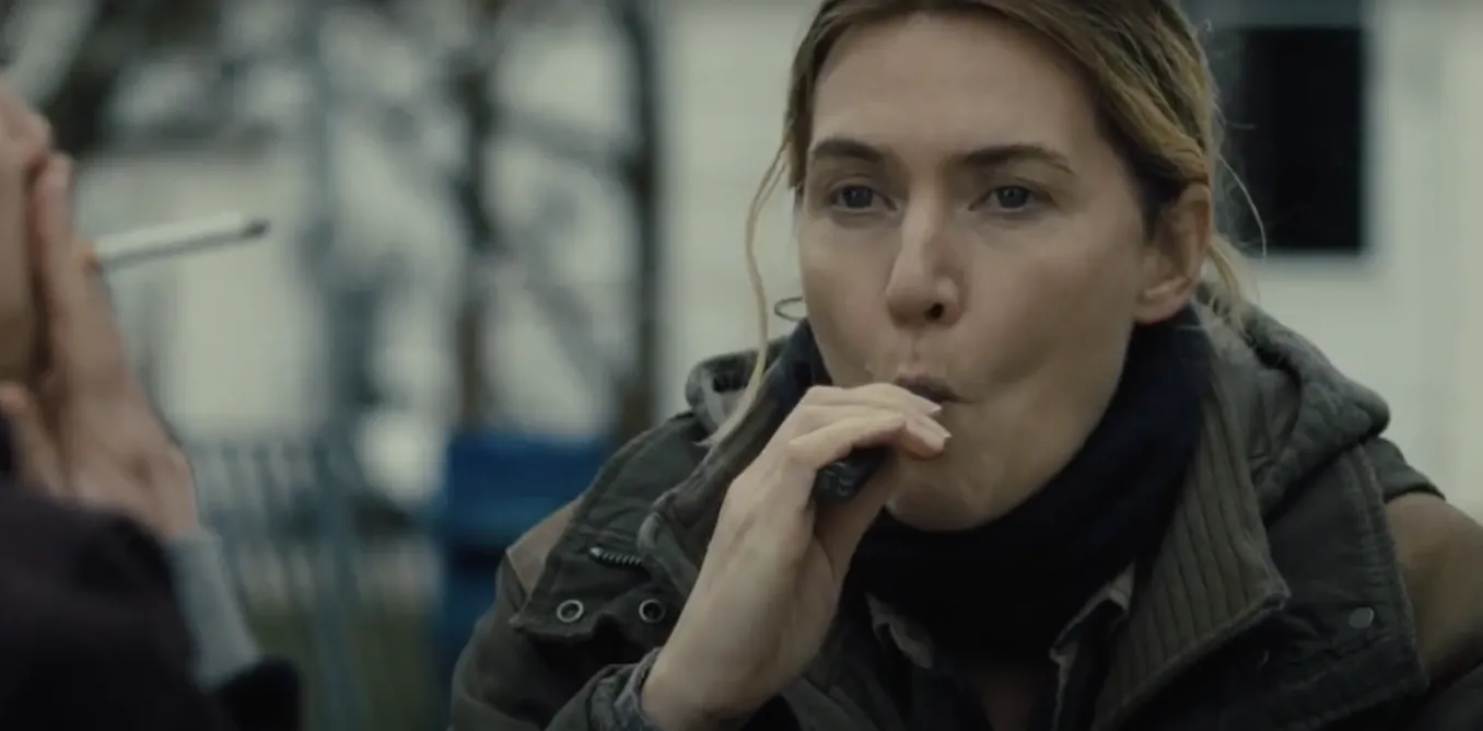 does kate winslet smoke cigarettes Smoke screens: vaping on film looks less glamorous than the Hollywood smoking of yesteryear does kate winslet smoke cigarettes Smoke screens: vaping on film looks less glamorous than the Hollywood smoking of yesteryear