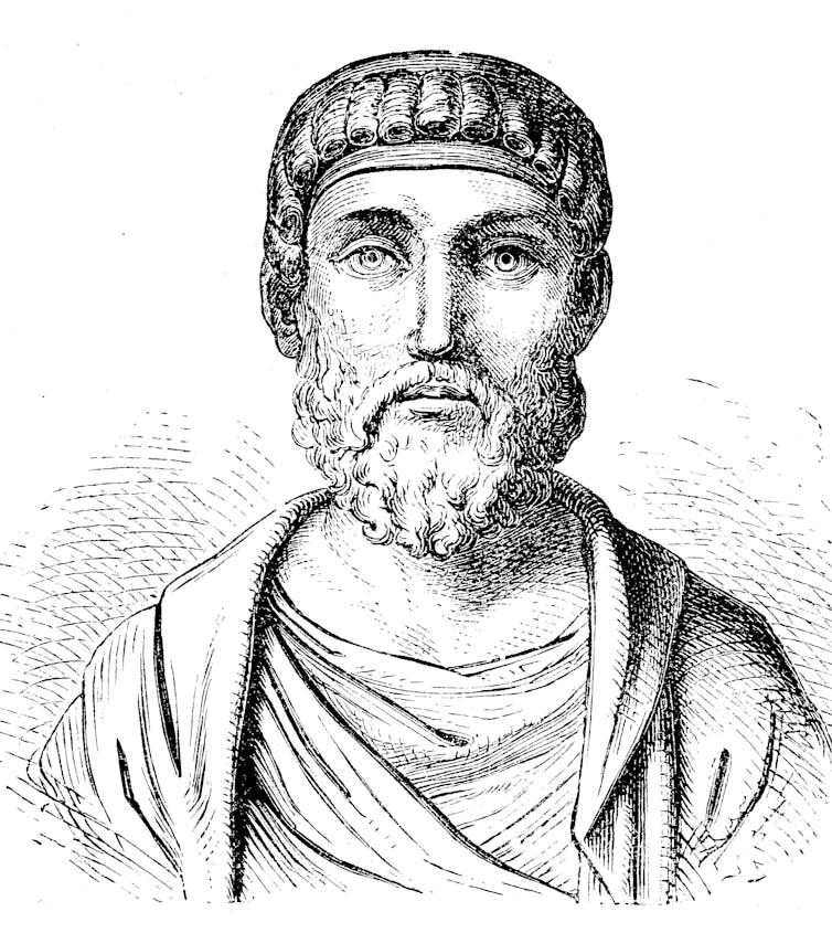 Black and white image of a Roman emperor.