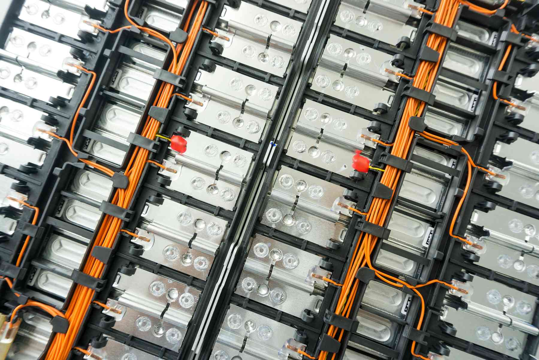 Electric vehicle batteries what will they look like in the future?