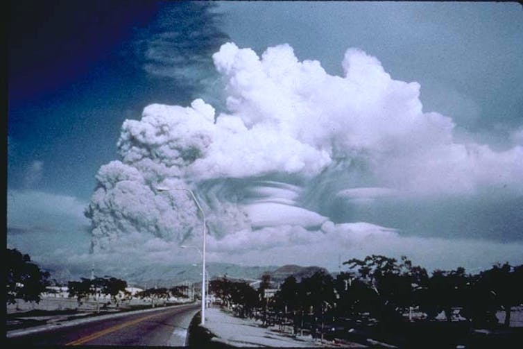 Large volcanic cloud