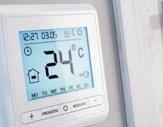Poner al aire entre 24°C y 26°C es una medida eficiente