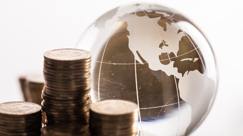 Hacia una tributación mínima global Hacia una tributación mínima global