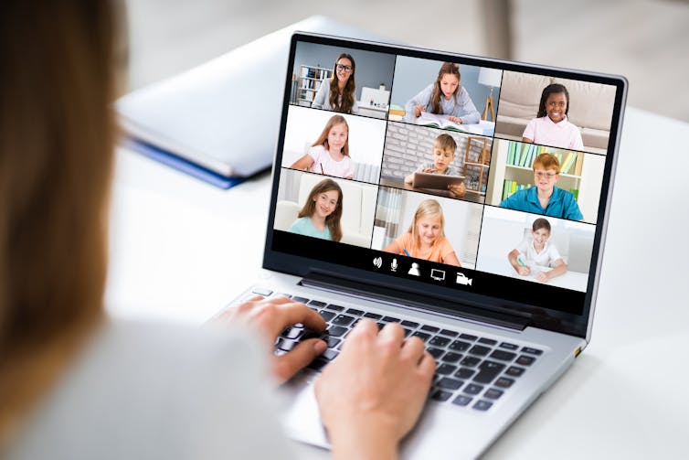 students on a computer screen videoconference