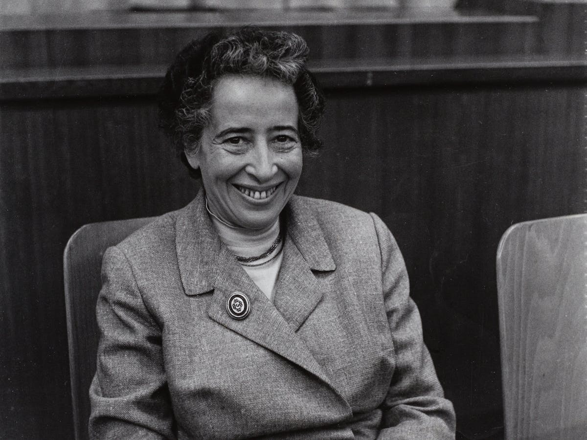 Hannah Arendt La Pensadora Para Comprender El Siglo Xxi