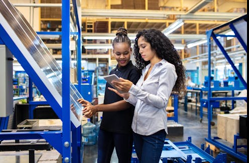 For engineers, asking for help at work is influenced by gender