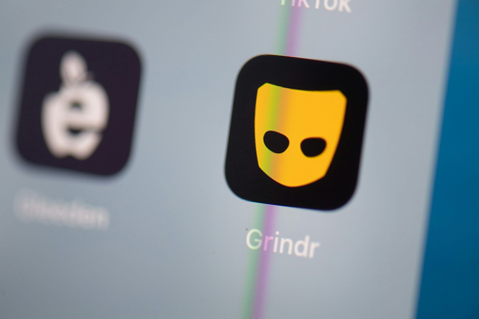 what is grindr