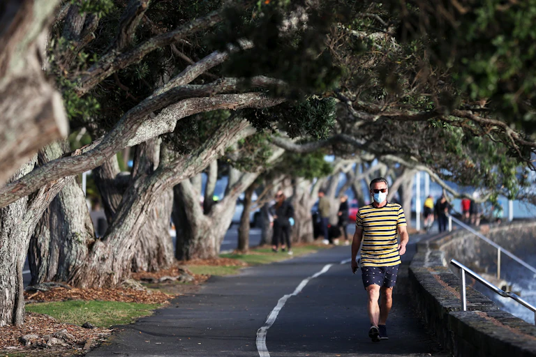 Man jogging during New Zealand's lockdown