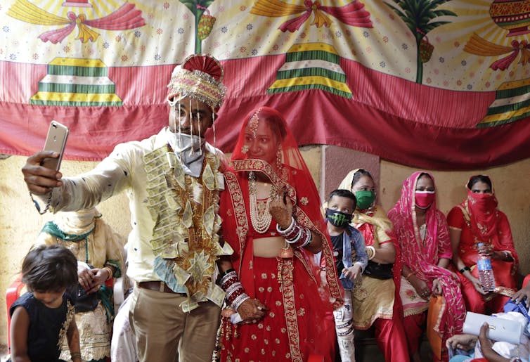 Hindu couple getting married
