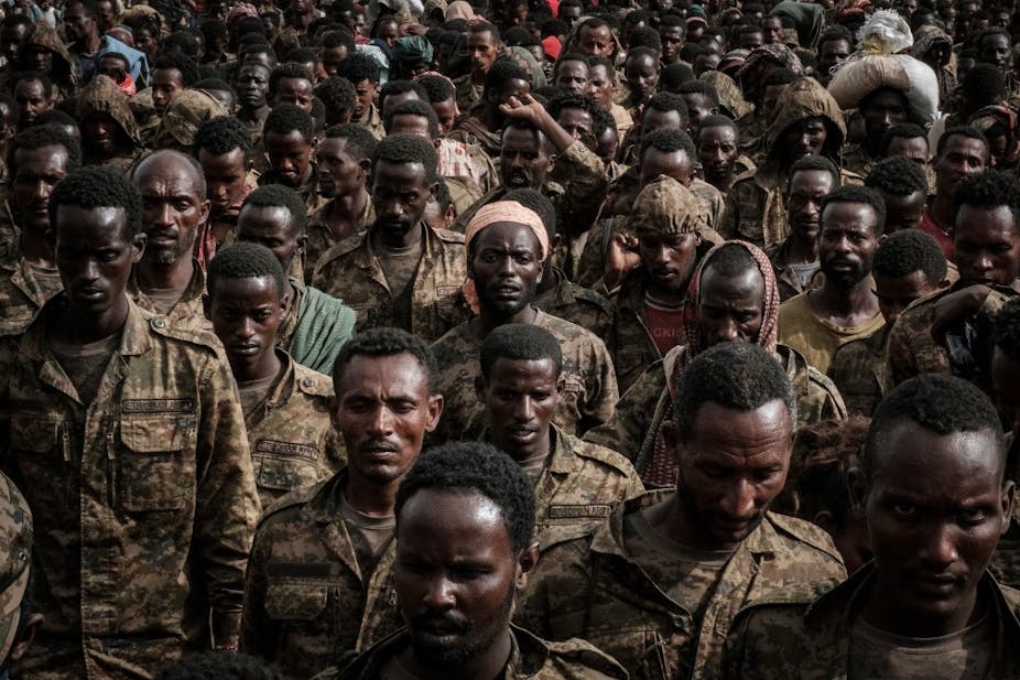 Soldats éthiopiens faits prisonniers par les rebelles tigréens.