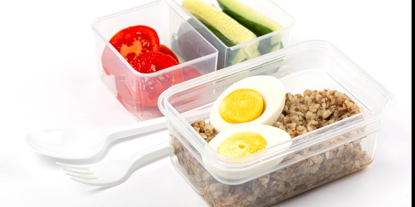 Consumers favor reusable approach when it comes to fast food containers