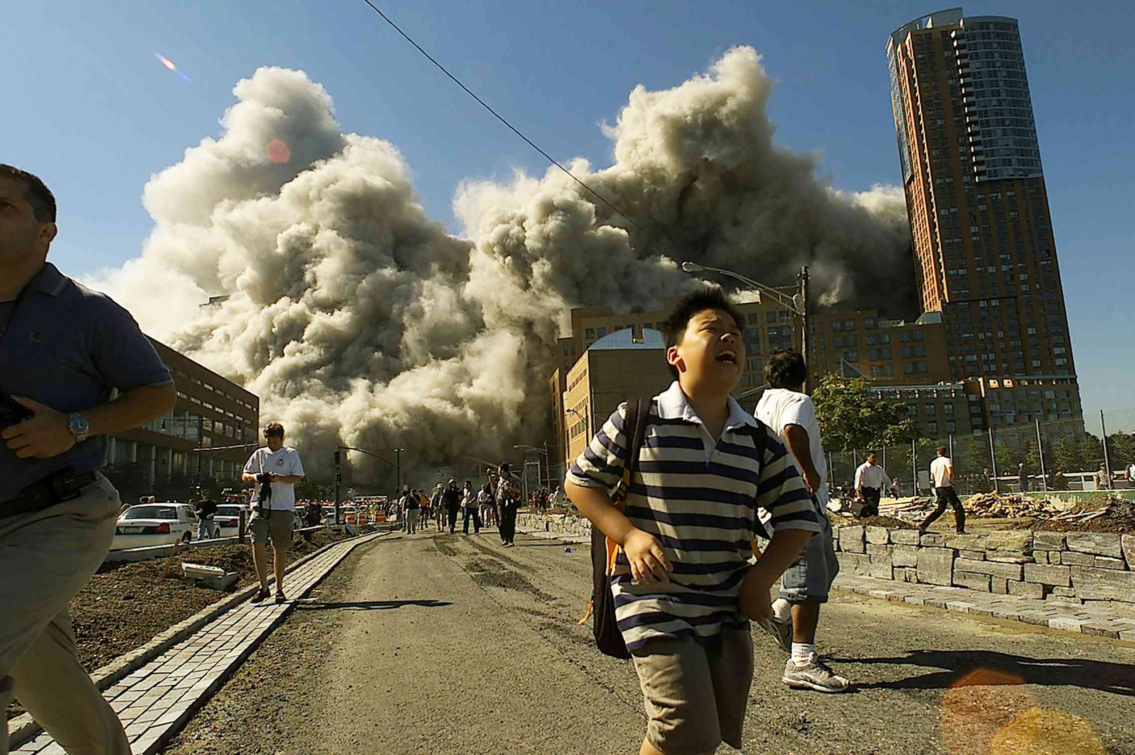 9/11 survivors’ exposure to toxic dust and the chronic health ...