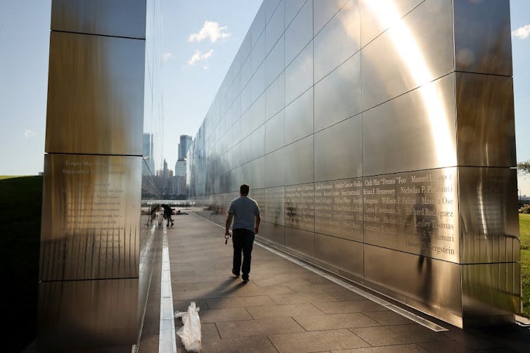 Vue du mémorial dédié à la mémoire du 11 Septembre