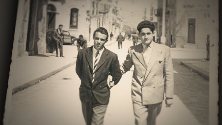 Black and white photo