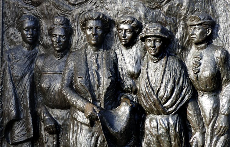 Bronze sculpture showing Kate Sheppard and other suffrage leaders