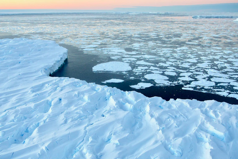 Melting ice shelf with ocean