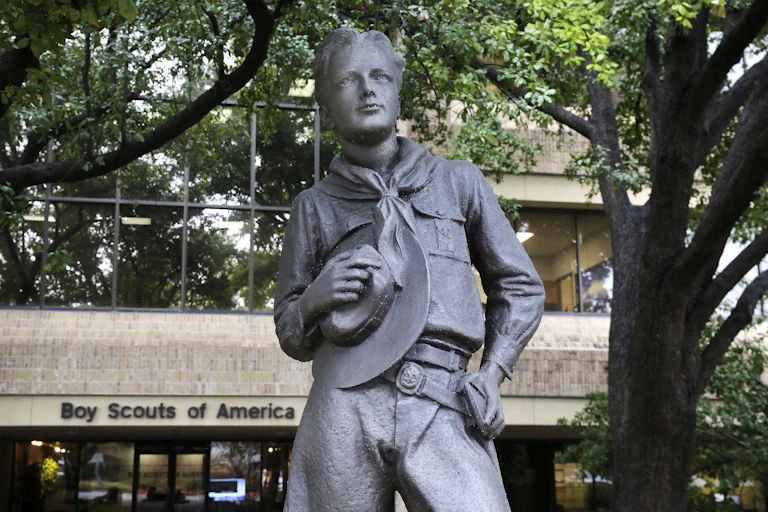 Statue of a Boy Scout, outside a Boy Scouts of America building