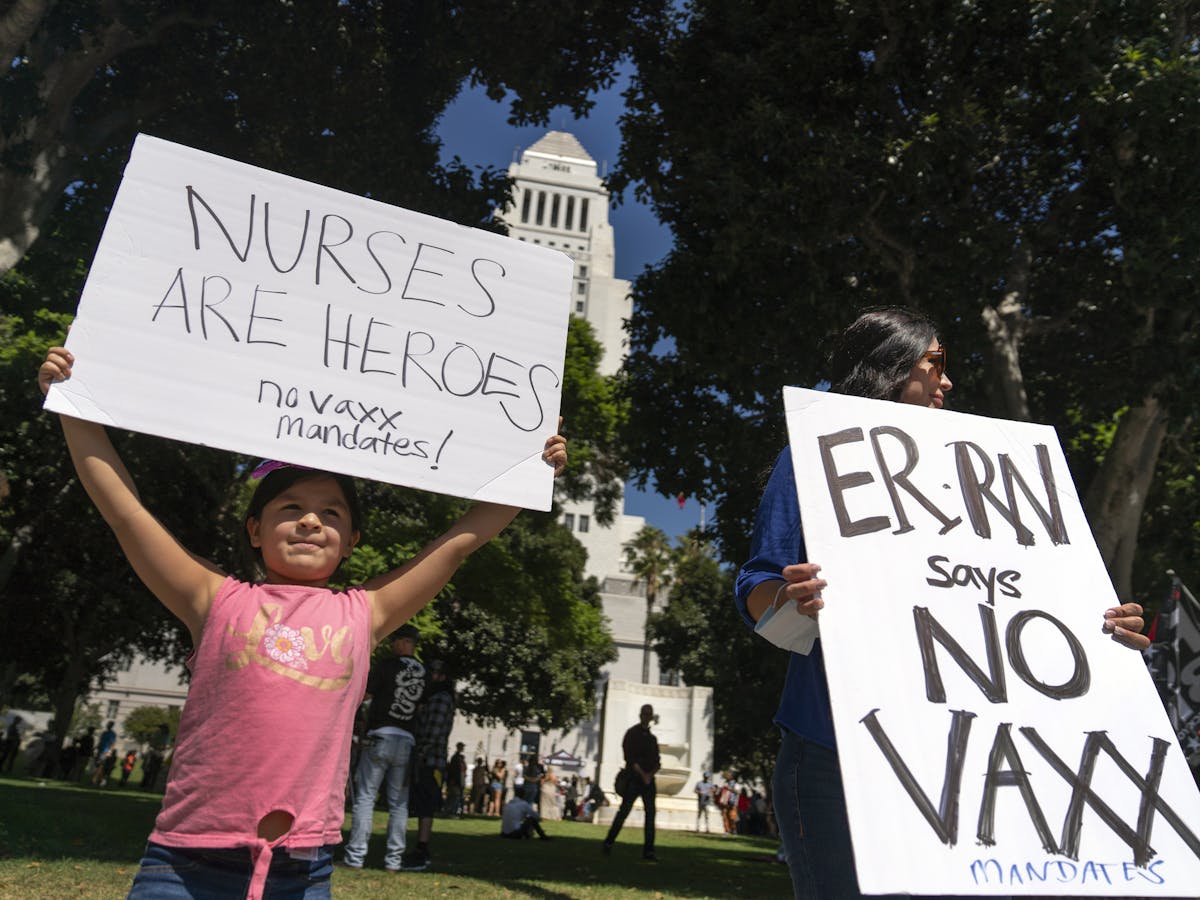 Healthcare Workers & Teachers Protest against Mandates