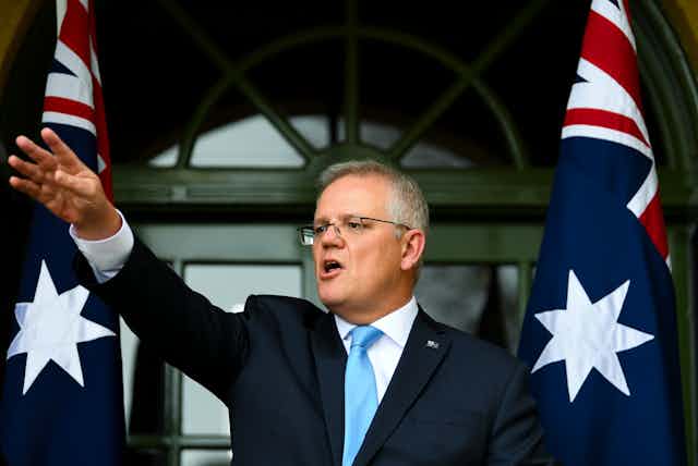 PM with Aust flags