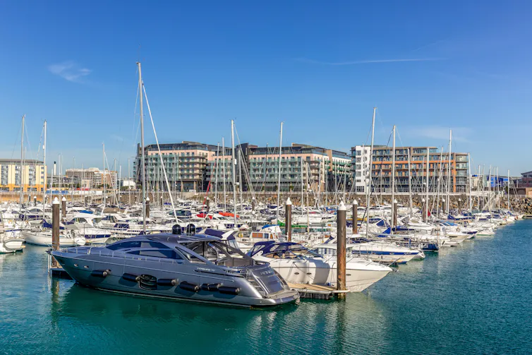 Castle Quay en Saint Helier, Jersey